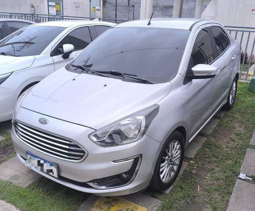 FORD KA 1.5 TI-VCT FLEX TITANIUM SEDAN AUTOMÁTICO FORD KA 1.5 TI-VCT FLEX TITANIUM SEDAN AUTOMÁTICO